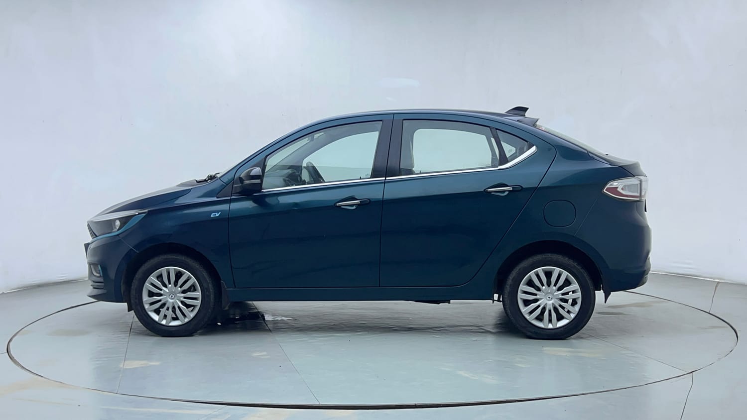 Used 2022 Tata Tigor EV XZ Plus Electric Automatic exterior LEFT SIDE VIEW
