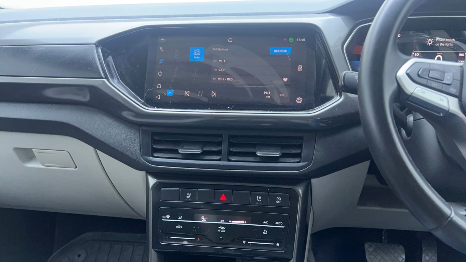 Used 2025 Volkswagen Taigun Topline 1.0 TSI AT Petrol Automatic interior MUSIC SYSTEM & AC CONTROL VIEW