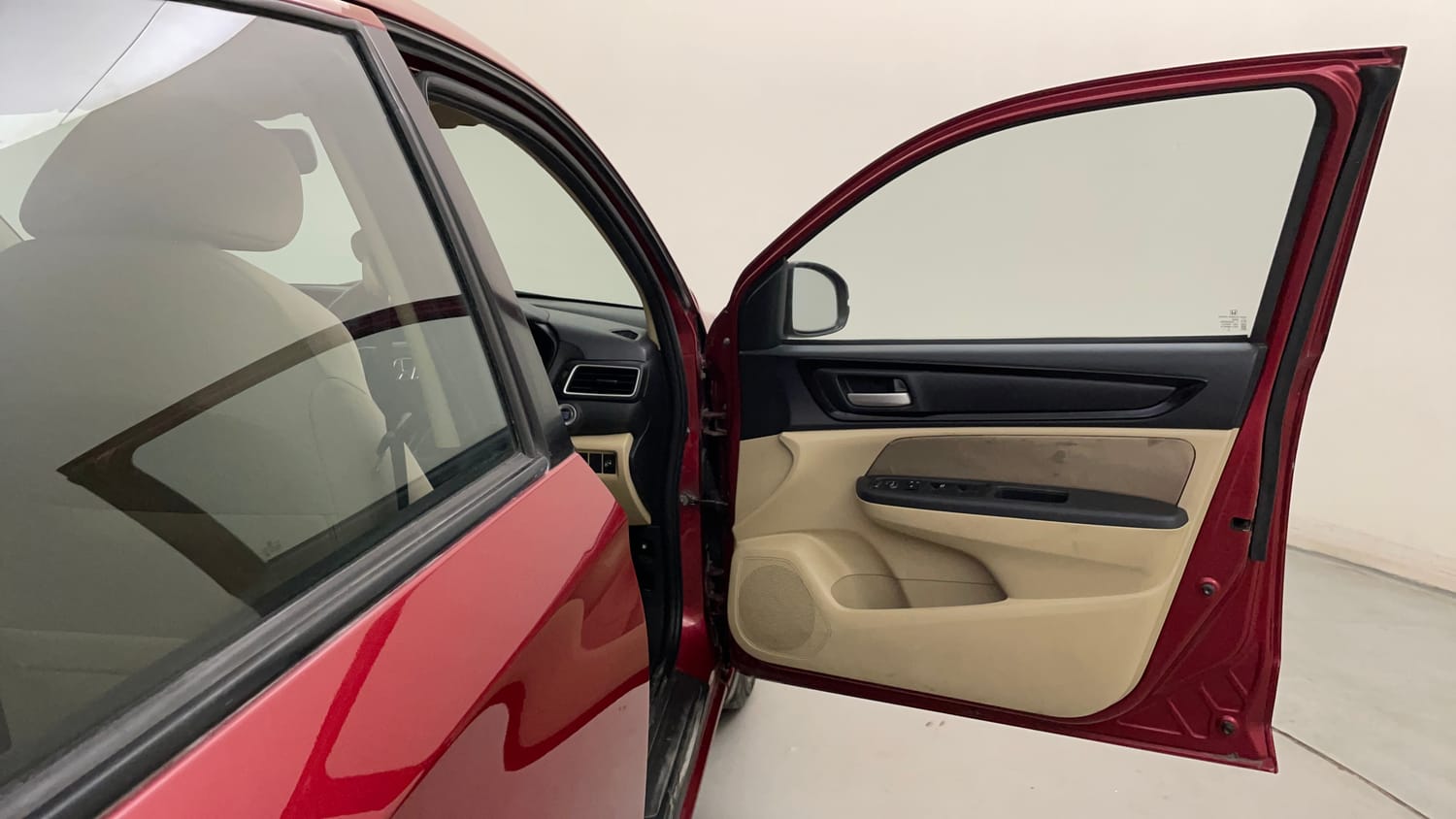 Used 2019 Honda Amaze 1.2 V CVT Petrol Petrol Automatic interior RIGHT FRONT DOOR OPEN VIEW
