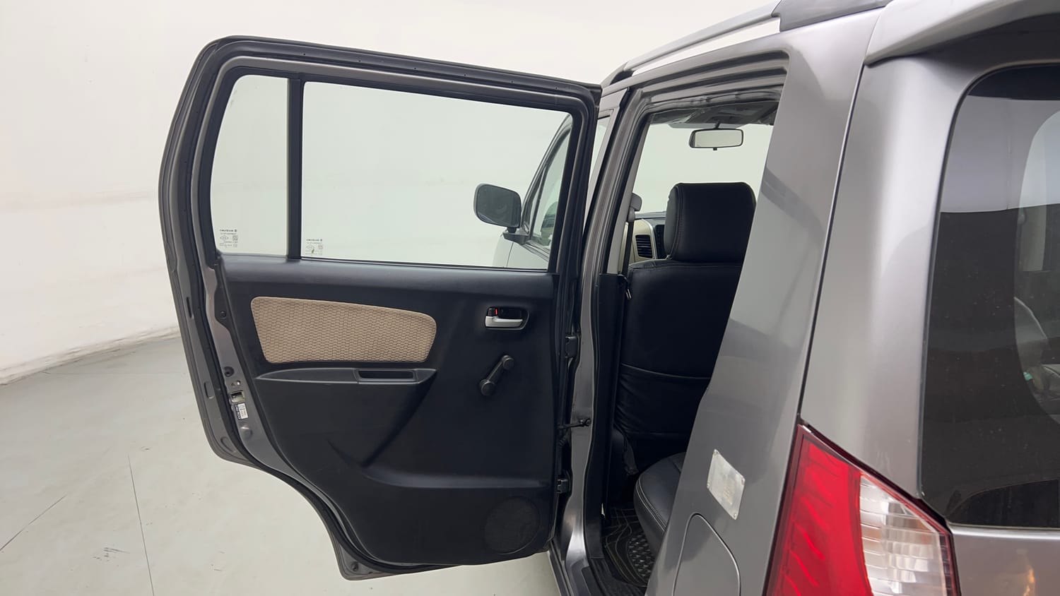 Used 2018 Maruti Suzuki Wagon R LXI CNG Cng Manual interior LEFT REAR DOOR OPEN VIEW