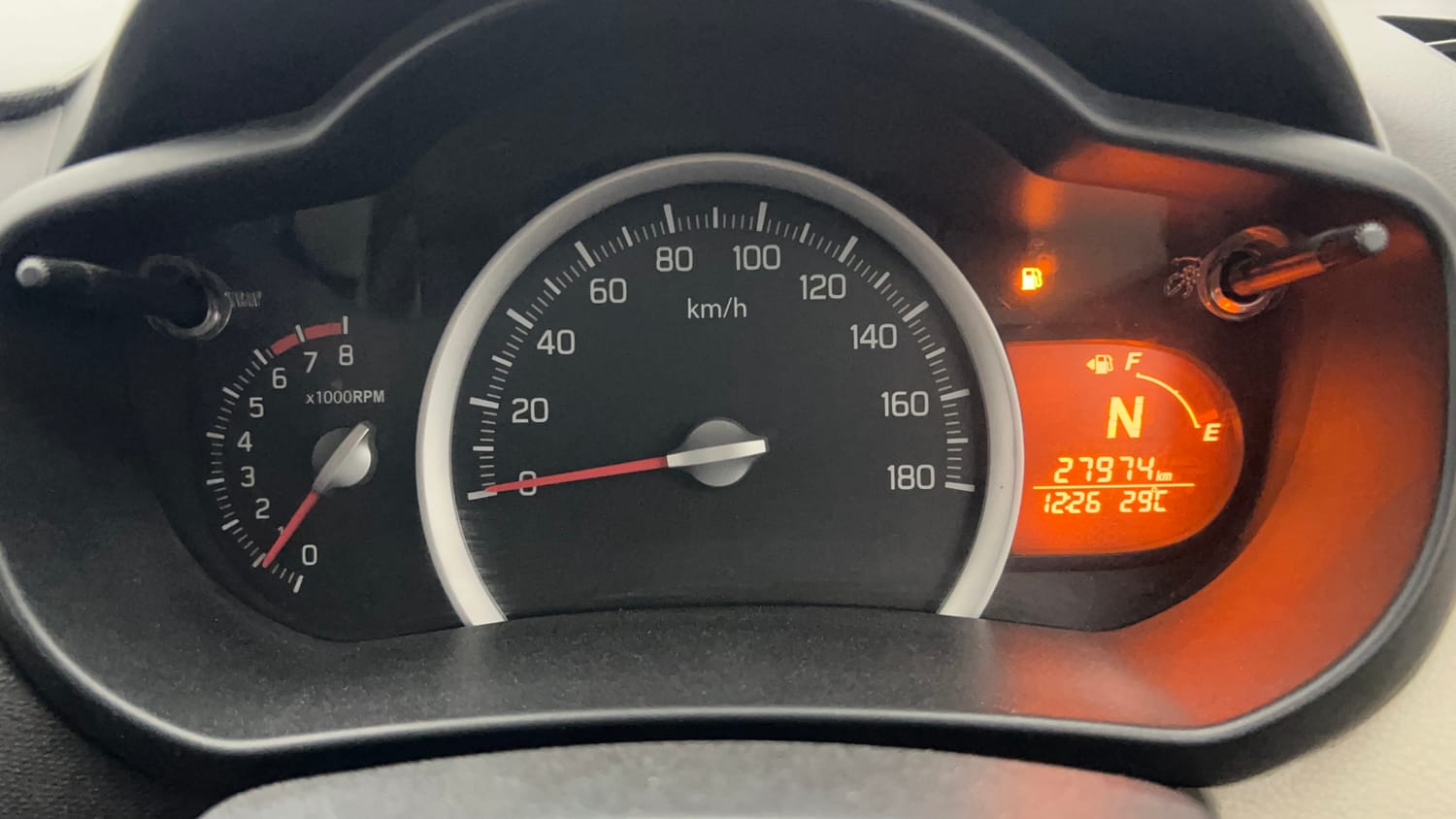 Used 2015 Maruti Suzuki Celerio VXi AMT Petrol Automatic interior CLUSTERMETER VIEW