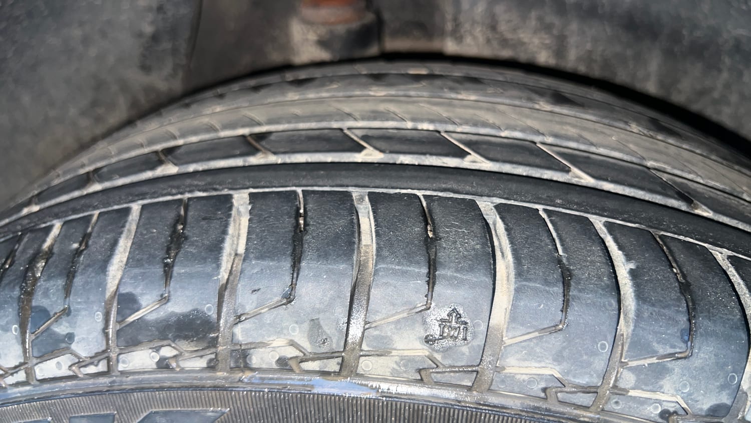 Used 2018 Hyundai Creta SX 1.6 AT Petrol Petrol Automatic tyres RIGHT REAR TYRE TREAD VIEW