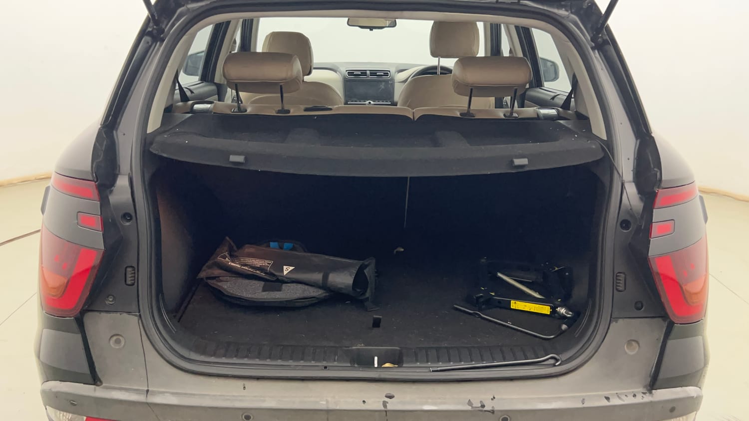 Used 2023 Hyundai Creta SX 1.5 Petrol Petrol Manual interior DICKY INSIDE VIEW