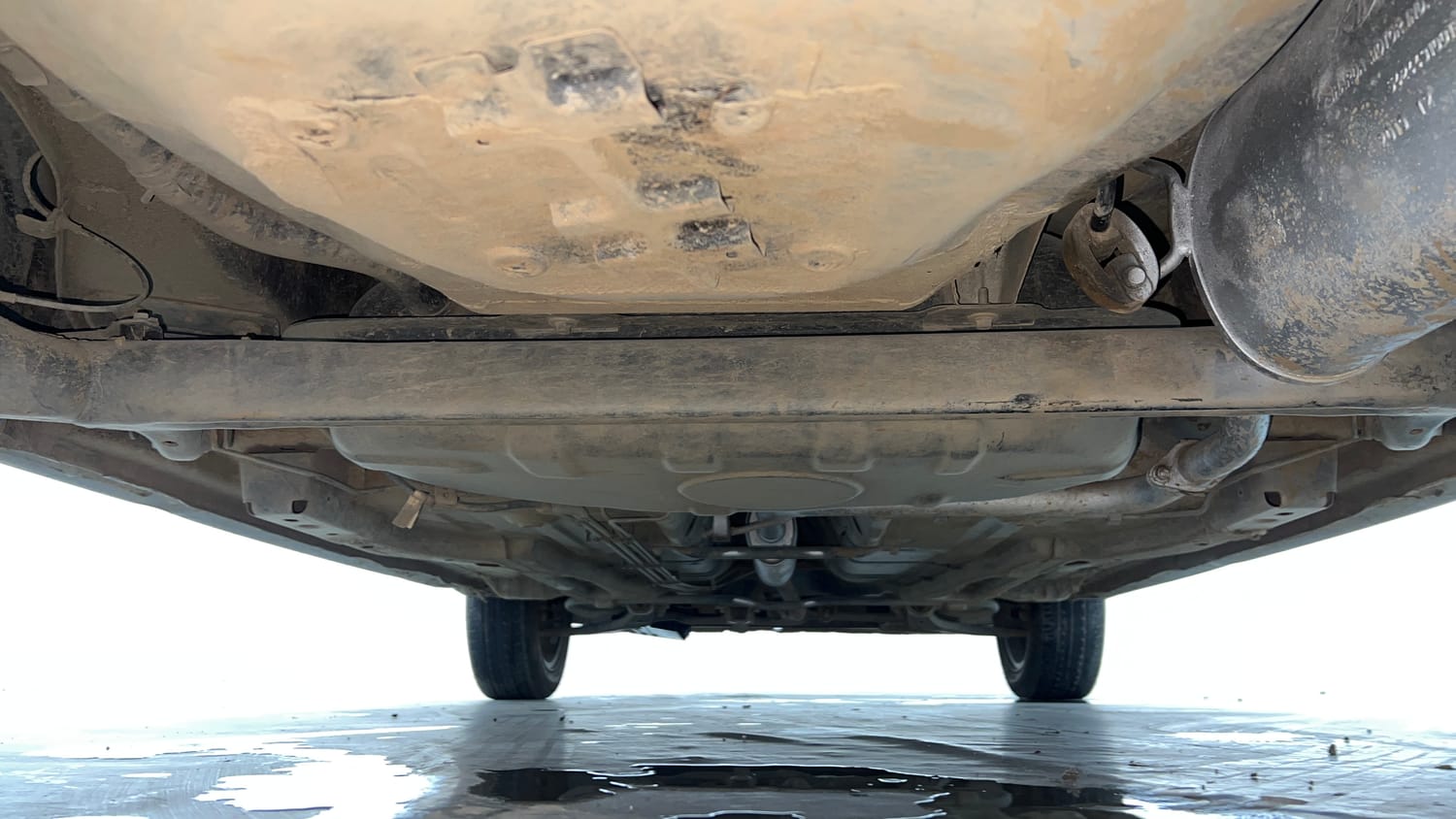 Used 2020 Tata Tiago XZ Plus Petrol Manual extra REAR UNDERBODY VIEW (TAKEN FROM REAR)