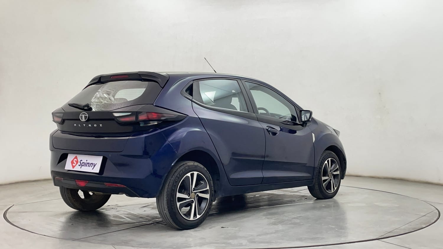 Used 2023 Tata Altroz XZ Plus Petrol Petrol Manual exterior RIGHT REAR CORNER VIEW