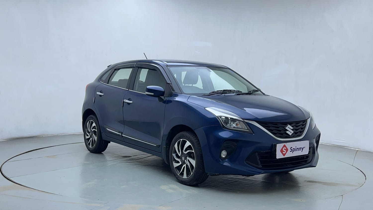 Used 2021 Maruti Suzuki Baleno Zeta Petrol Manual exterior RIGHT FRONT CORNER VIEW