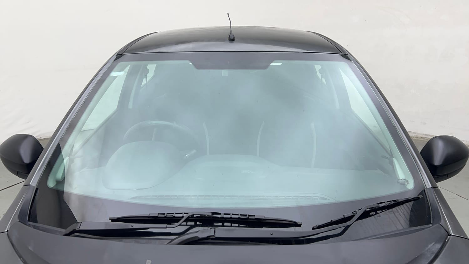 Used 2022 Tata Tiago XE Petrol Manual exterior FRONT WINDSHIELD VIEW