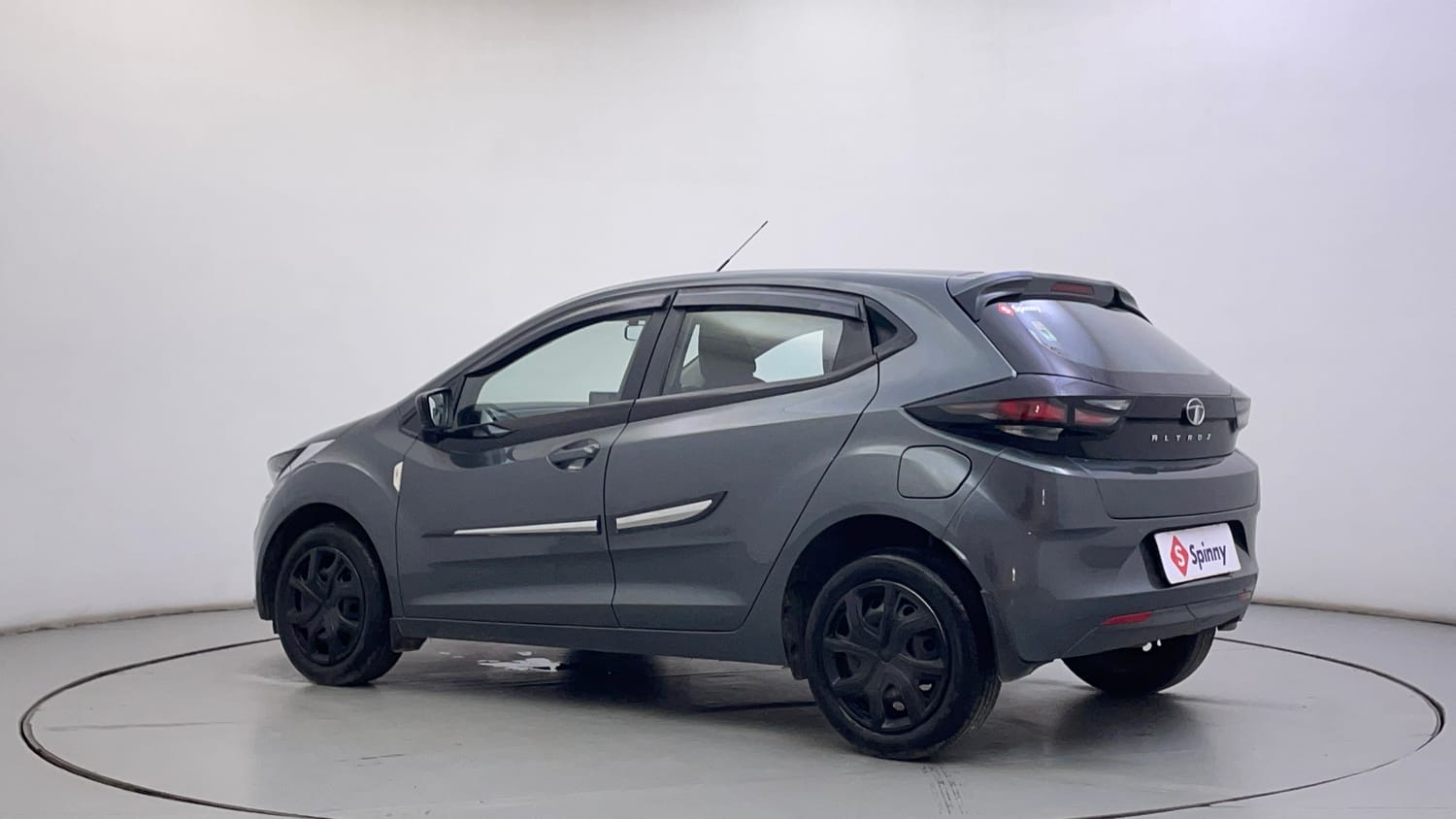 Used 2021 Tata Altroz XM Plus Petrol Petrol Manual exterior LEFT REAR CORNER VIEW