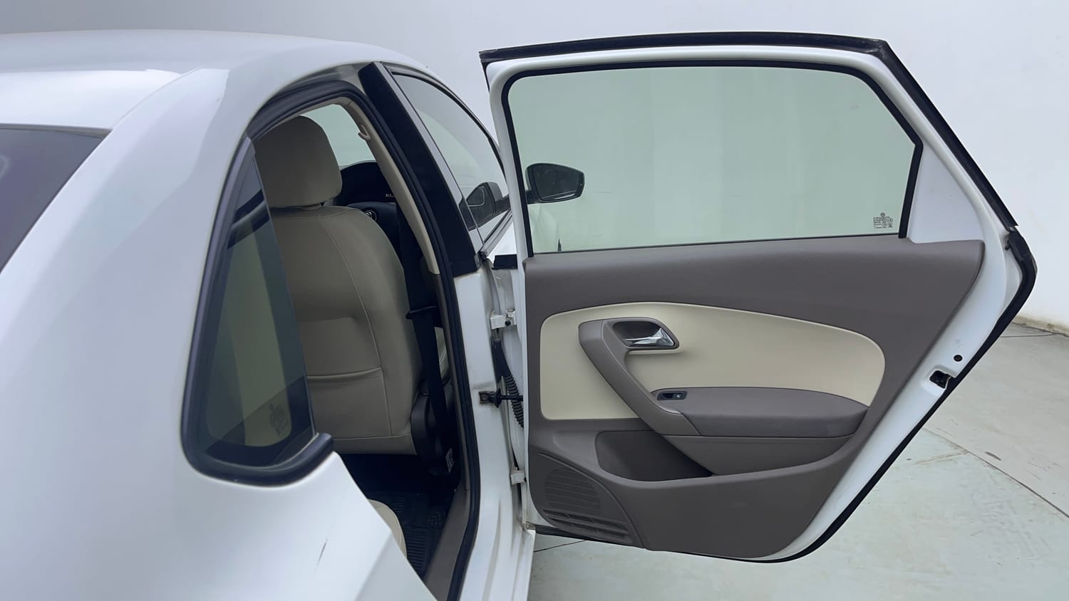 Used 2016 Skoda Rapid 1.5 TDI CR Style Plus AT Diesel Automatic interior RIGHT REAR DOOR OPEN VIEW
