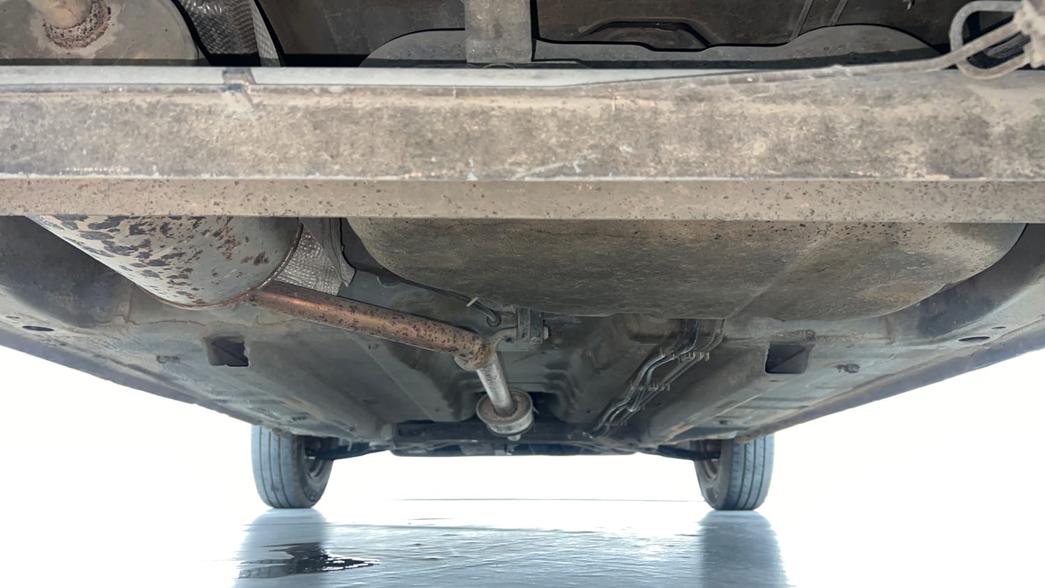 Used 2018 Datsun Redi-GO S 1.0 AMT Petrol Automatic extra REAR UNDERBODY VIEW (TAKEN FROM REAR)
