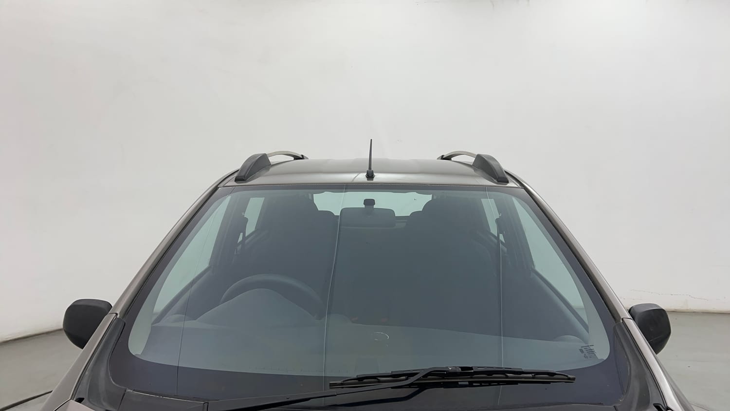 Used 2018 Datsun Redi-GO S 1.0 AMT Petrol Automatic exterior FRONT WINDSHIELD VIEW