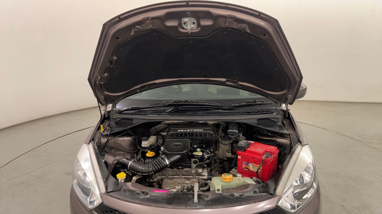 Used 2016 Tata Tiago Revotron XT Petrol Manual engine ENGINE & BONNET OPEN FRONT VIEW