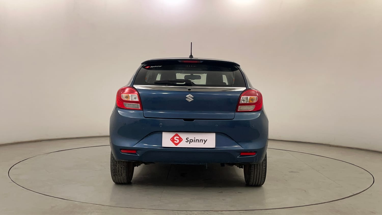 Used 2016 null Petrol Manual exterior BACK VIEW