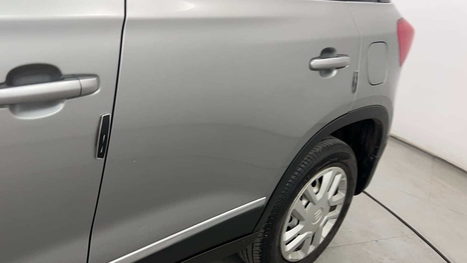 Used 2022 maruti-suzuki Vitara Brezza LXi Petrol Manual dents MINOR DENT