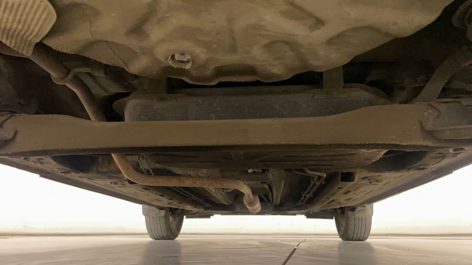 Used 2023 Nissan Magnite XV Petrol Manual extra REAR UNDERBODY VIEW (TAKEN FROM REAR)