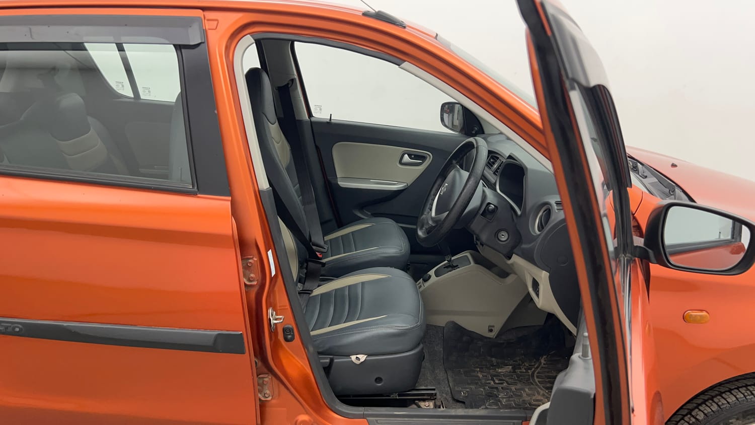 Used 2018 maruti-suzuki Alto K10 VXi (O) AMT Petrol Automatic interior RIGHT SIDE FRONT DOOR CABIN VIEW