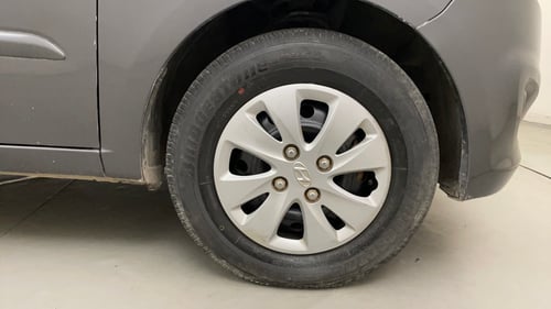 Used 2012 Hyundai i10 Sportz 1.2 Kappa2 Petrol Manual tyres RIGHT FRONT TYRE RIM VIEW