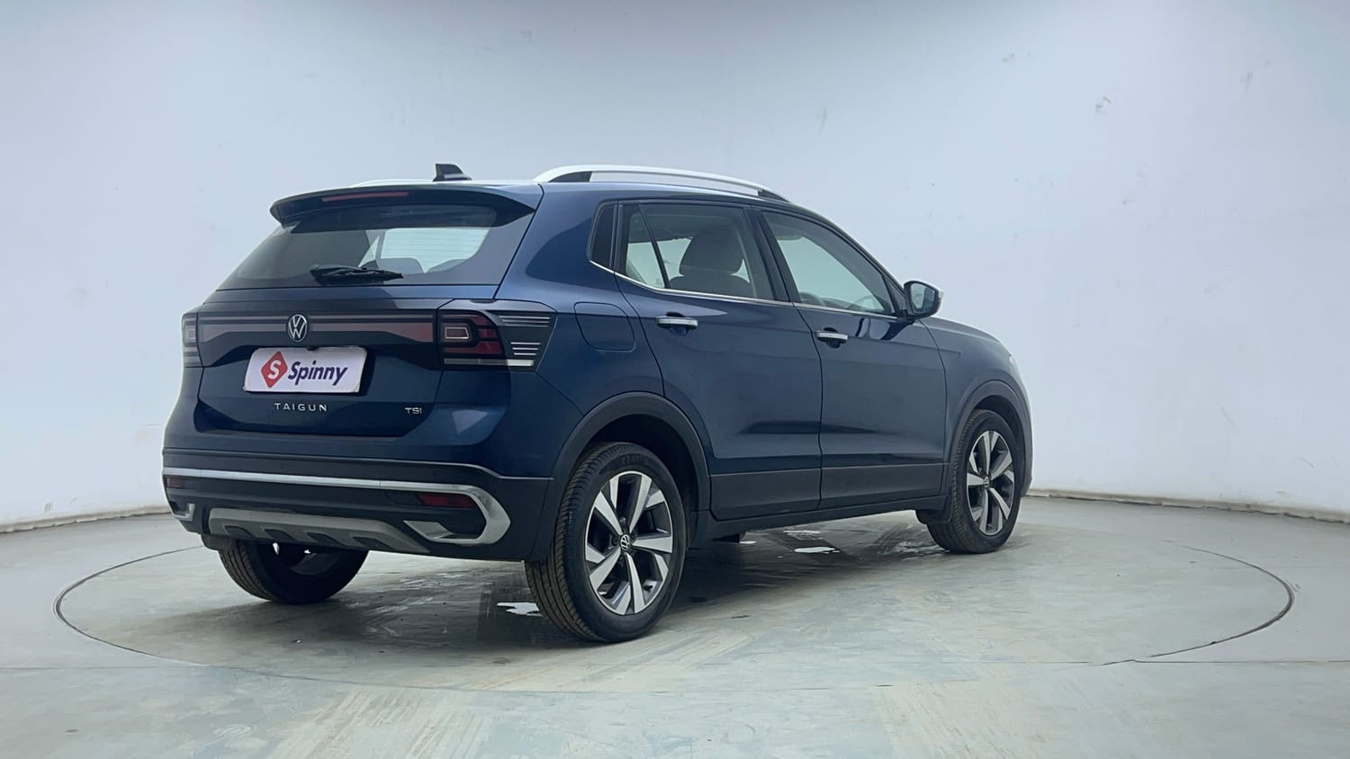 Used 2025 Volkswagen Taigun Topline 1.0 TSI AT Petrol Automatic exterior RIGHT REAR CORNER VIEW