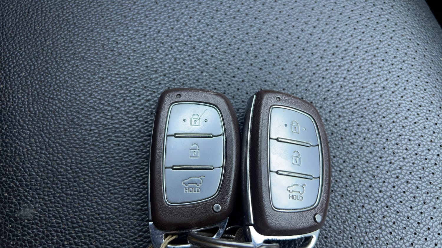 Used 2018 Hyundai Creta SX 1.6 AT Petrol Petrol Automatic extra CAR KEY VIEW