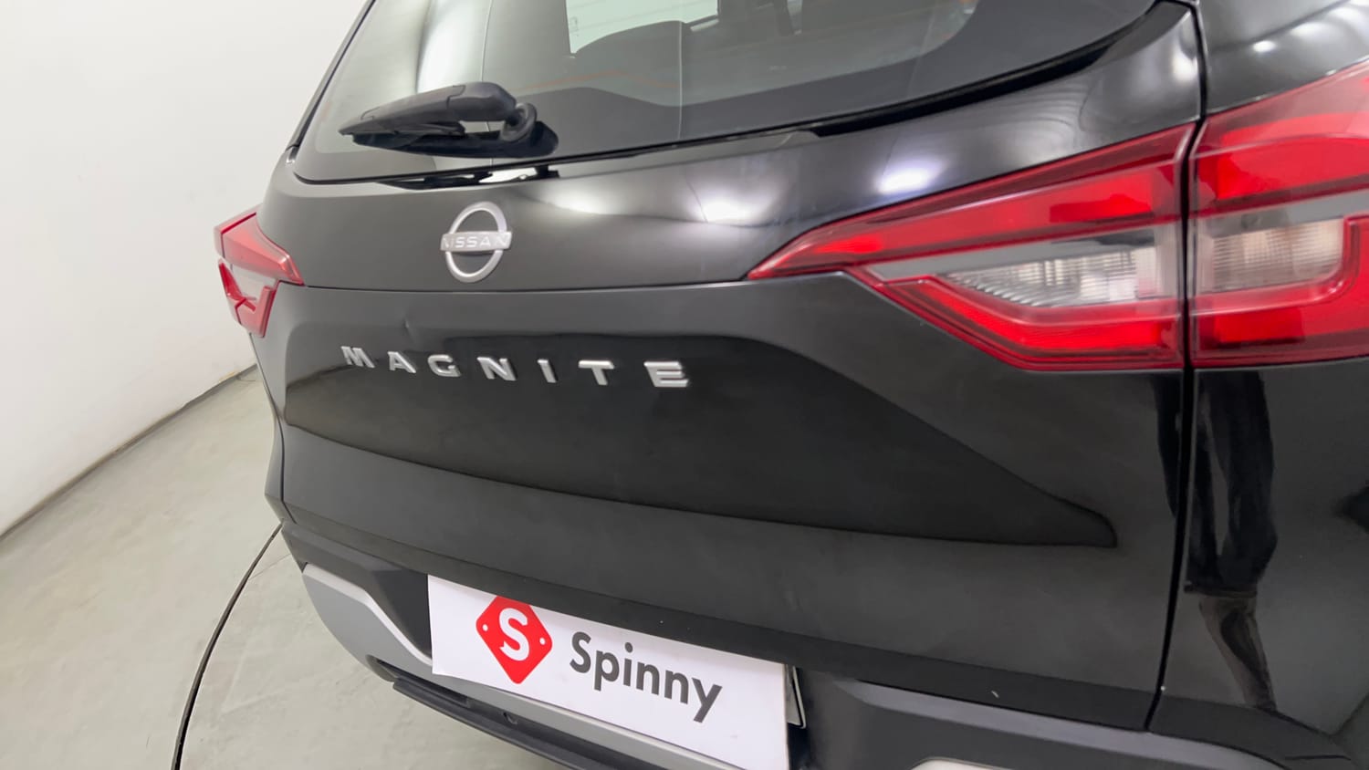 Used 2023 Nissan Magnite XV Petrol Manual dents MINOR SCRATCH