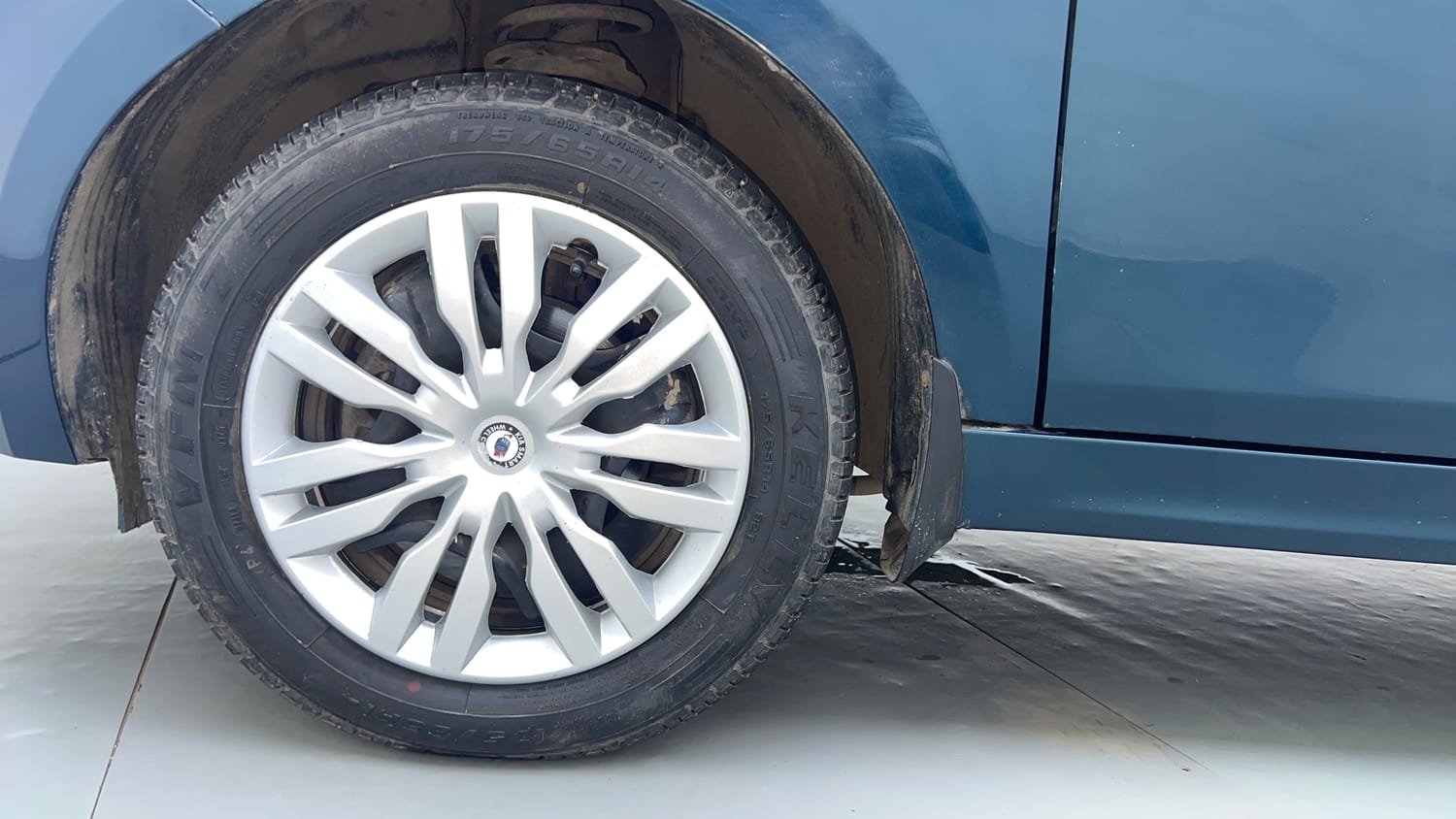 Used 2022 Tata Tigor EV XZ Plus Electric Automatic tyres LEFT FRONT TYRE RIM VIEW
