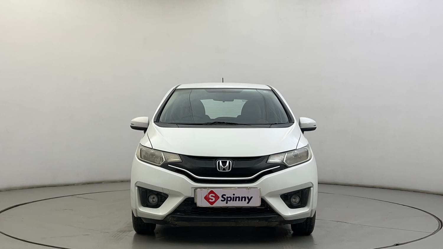 Used 2016 Honda Jazz V Petrol Petrol Manual exterior FRONT VIEW