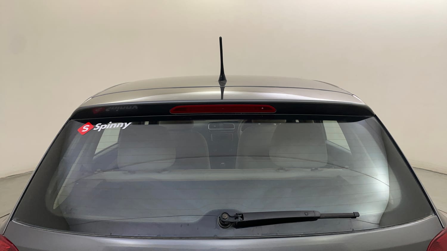 Used 2014 Volkswagen Polo Highline1.2L (P) Petrol Manual exterior BACK WINDSHIELD VIEW