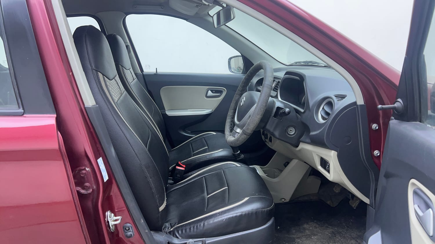 Used 2015 Maruti Suzuki Alto K10 VXi Petrol Manual interior RIGHT SIDE FRONT DOOR CABIN VIEW