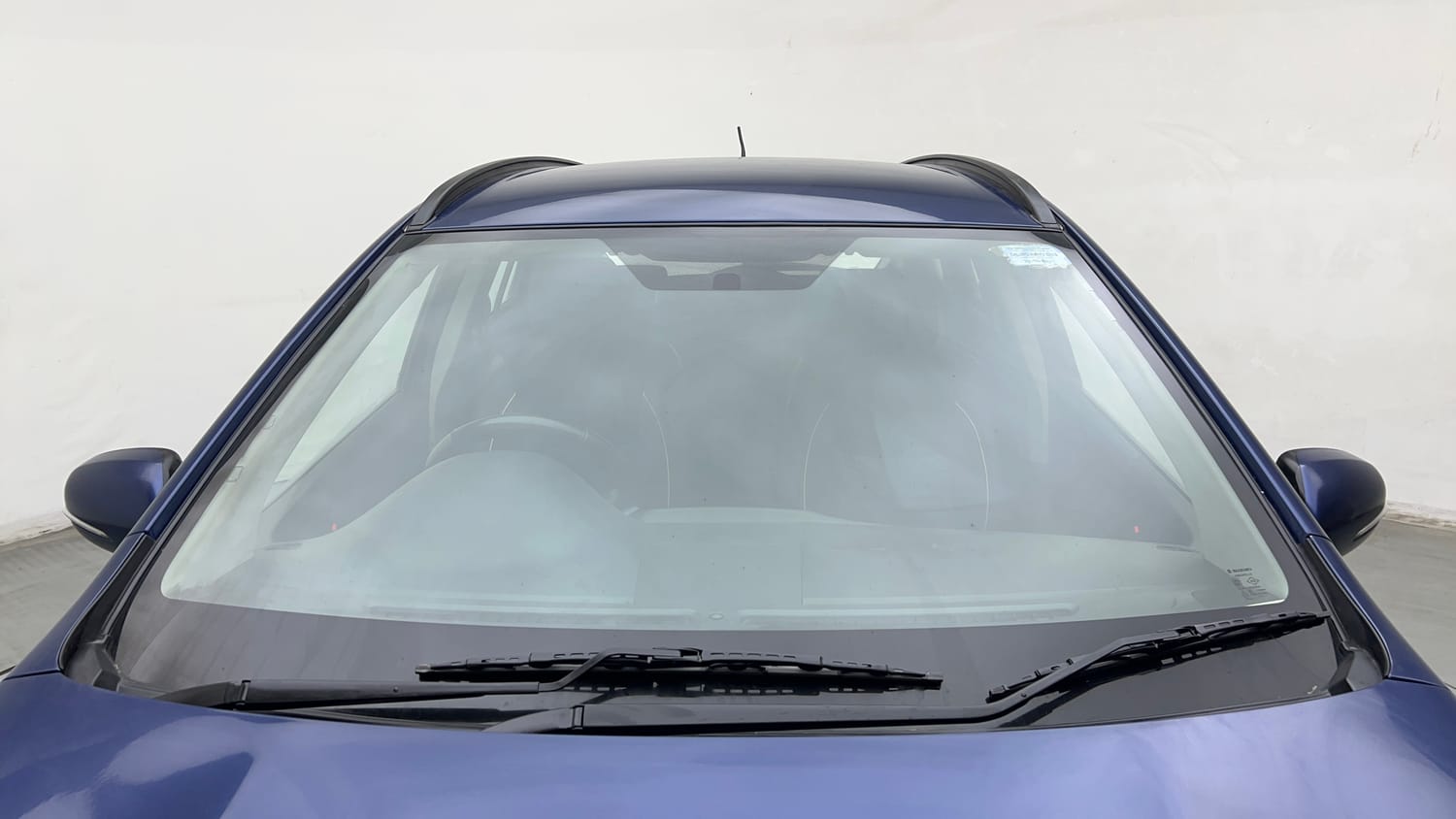 Used 2021 Maruti Suzuki S-Cross Zeta Petrol Manual exterior FRONT WINDSHIELD VIEW