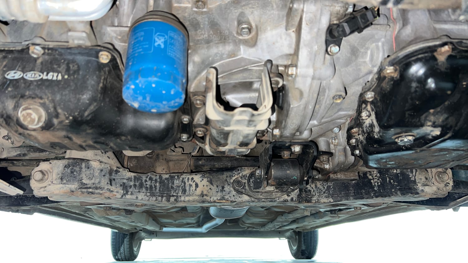Used 2016 Hyundai Grand i10 Asta AT 1.2 Kappa VTVT (O) Petrol Automatic extra FRONT LEFT UNDERBODY VIEW