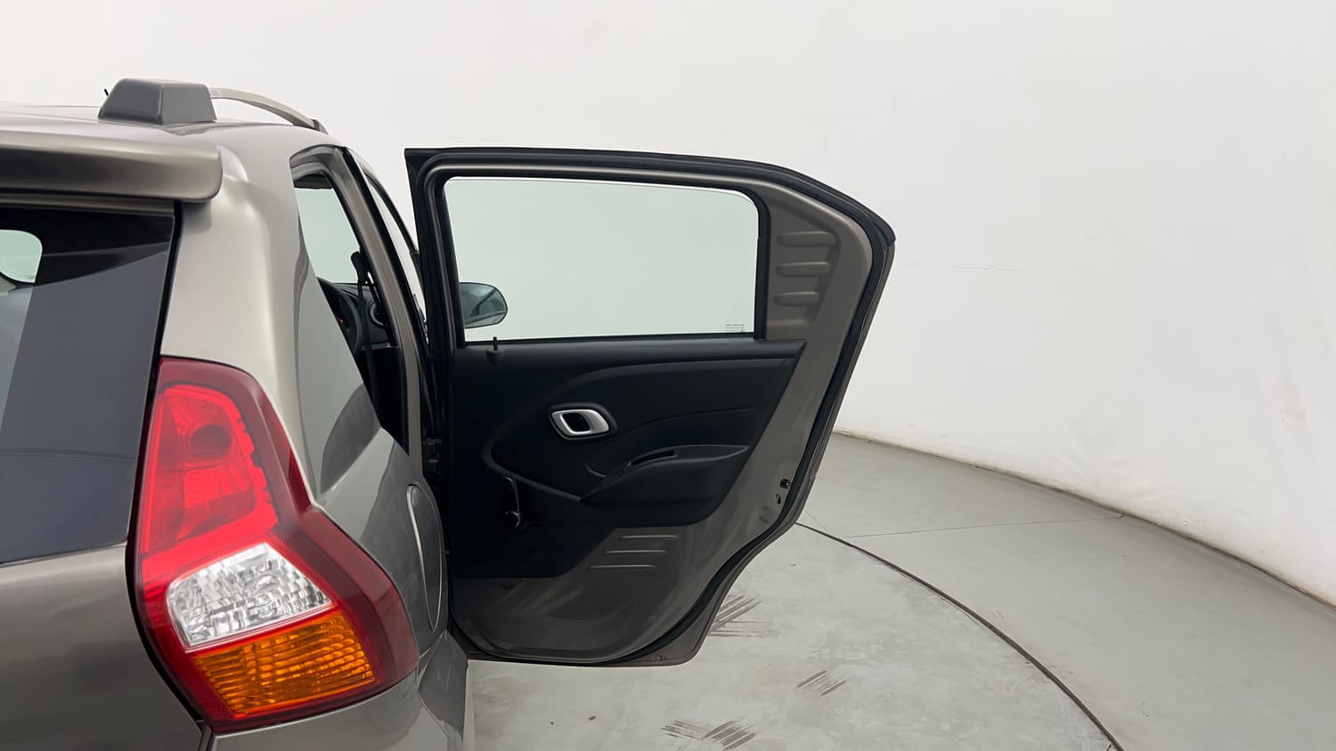 Used 2018 Datsun Redi-GO S 1.0 AMT Petrol Automatic interior RIGHT REAR DOOR OPEN VIEW