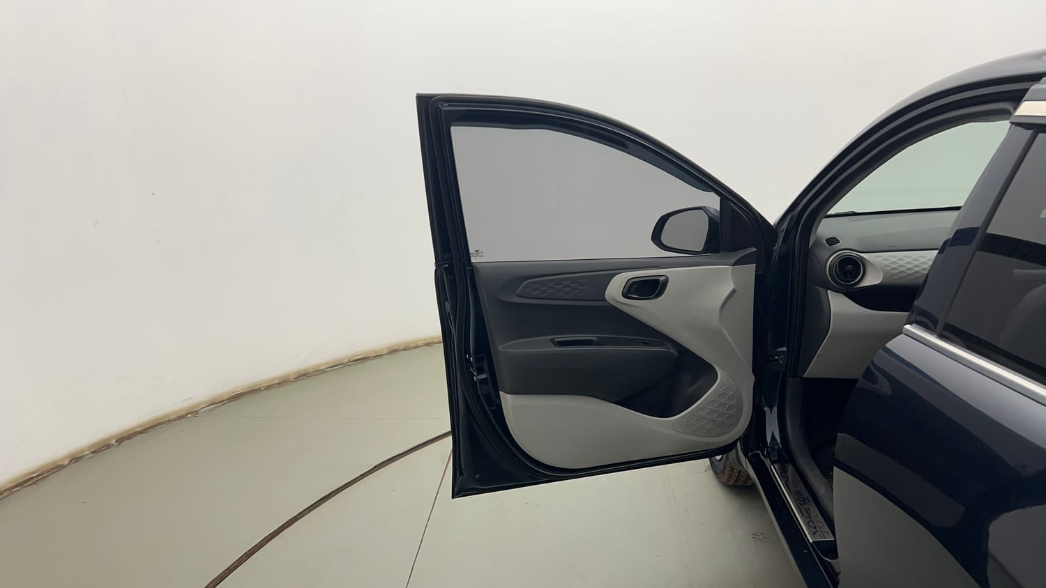 Used 2025 Hyundai Grand i10 Nios Magna 1.2 Kappa Petrol Manual interior LEFT FRONT DOOR OPEN VIEW