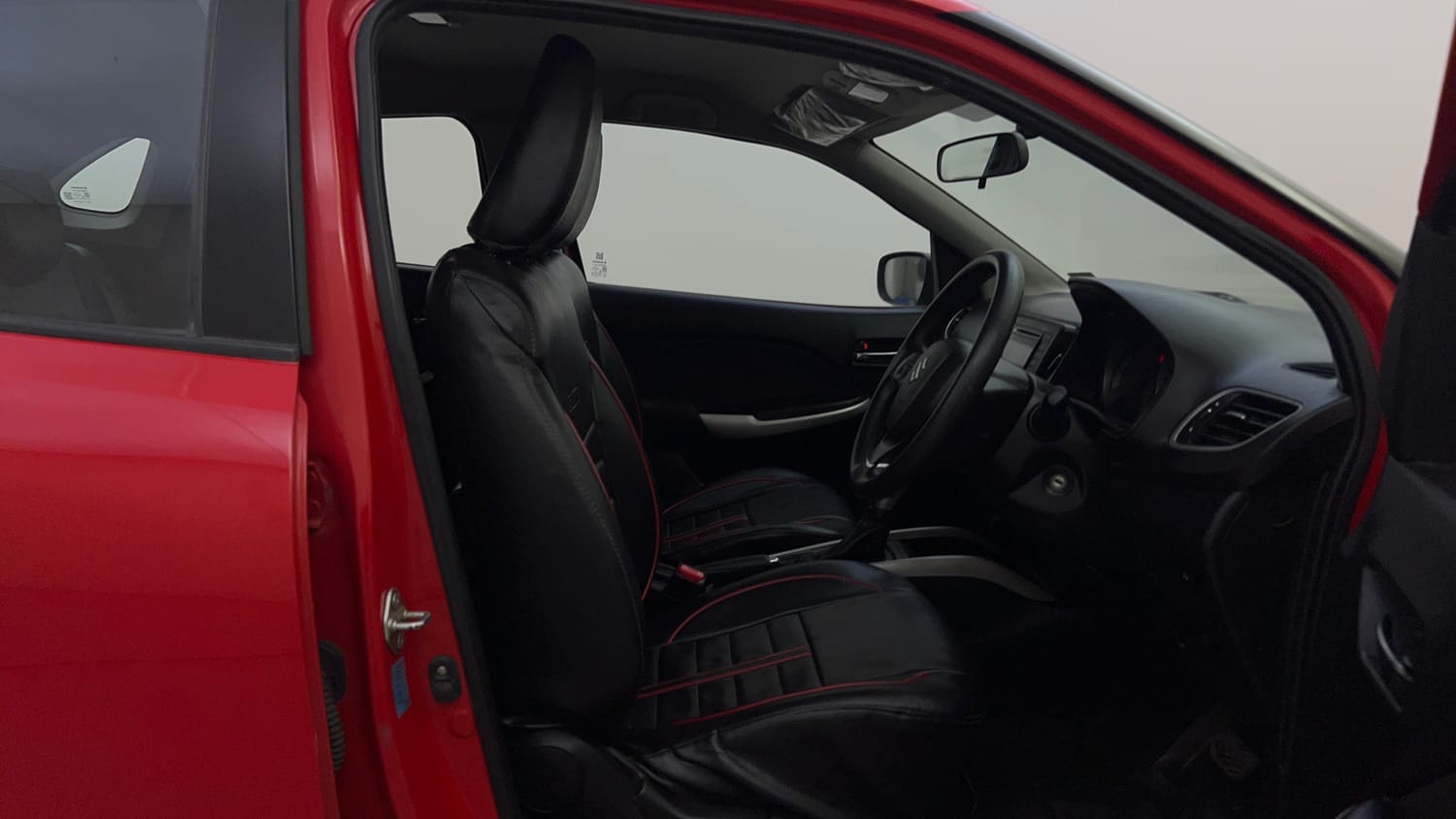Used 2018 Maruti Suzuki Baleno Delta 1.2 AT Petrol Automatic interior RIGHT SIDE FRONT DOOR CABIN VIEW