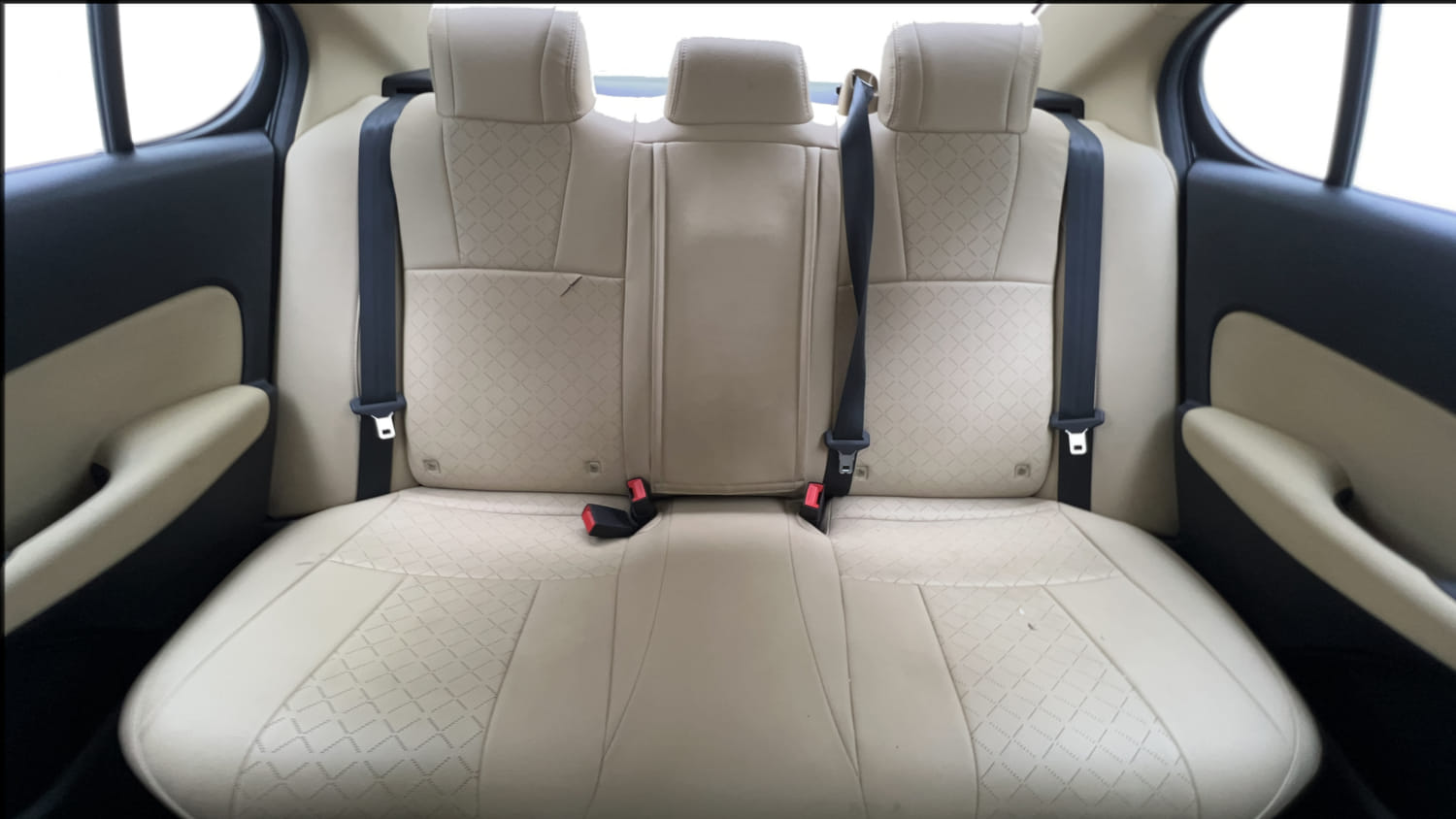 Used 2023 Honda City V Petrol MT Petrol Manual interior REAR SEAT CONDITION VIEW