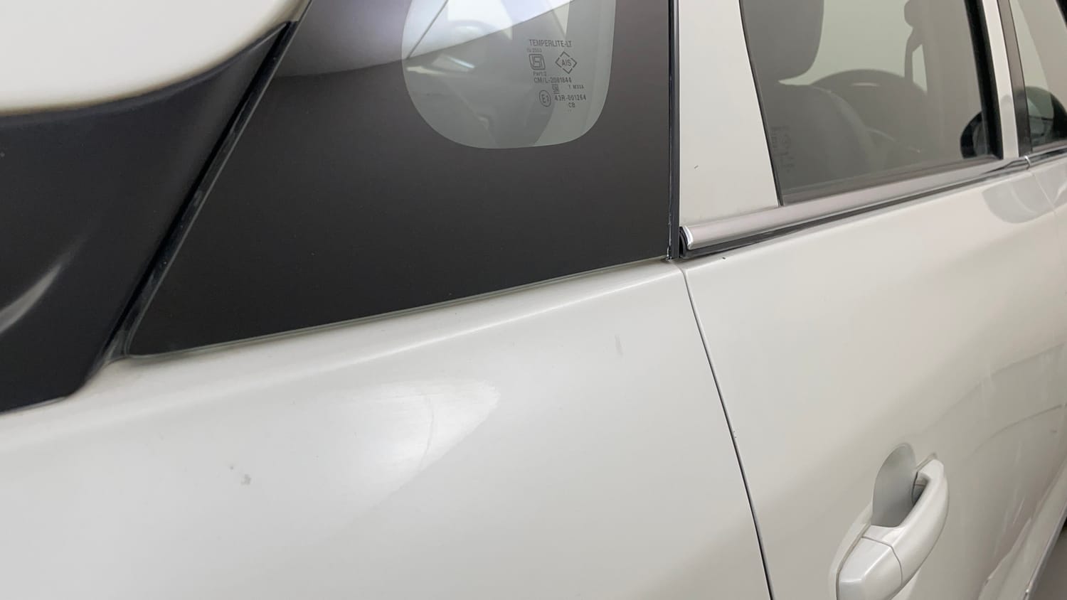Used 2021 Maruti Suzuki Vitara Brezza ZXi AT SHVS Petrol Automatic dents MINOR SCRATCH