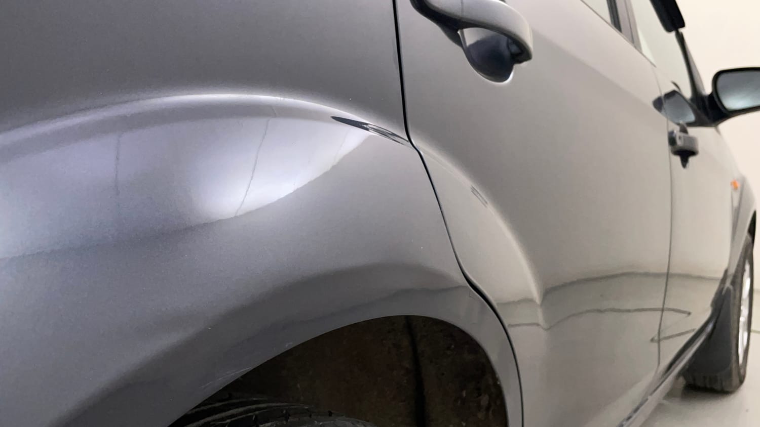 Used 2013 Ford Figo Duratec Petrol ZXI 1.2 Petrol Manual dents MINOR DENT