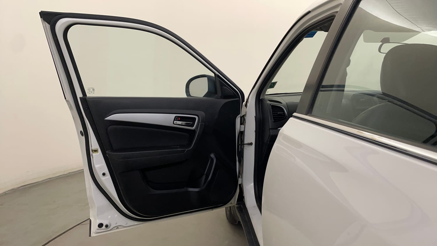 Used 2021 Maruti Suzuki Vitara Brezza ZXi AT SHVS Petrol Automatic interior LEFT FRONT DOOR OPEN VIEW