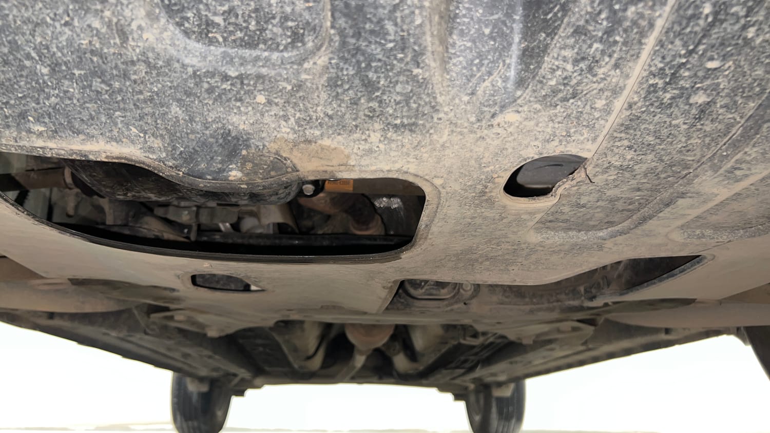 Used 2022 Hyundai Venue SX 1.2 Petrol Petrol Manual extra FRONT LEFT UNDERBODY VIEW