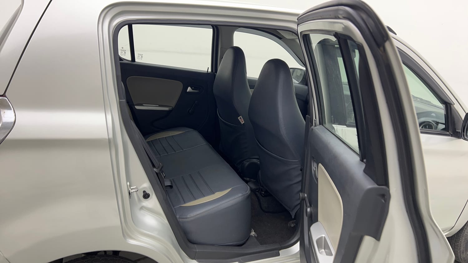 Used 2019 maruti-suzuki Alto K10 VXi (O) AMT Petrol Automatic interior RIGHT SIDE REAR DOOR CABIN VIEW