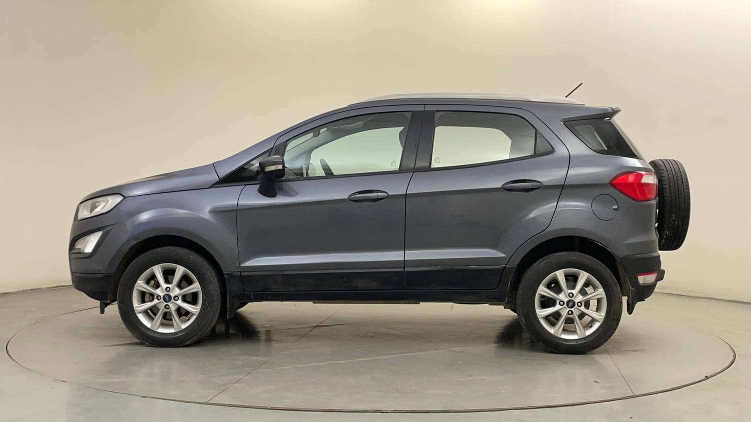 Used 2018 Ford EcoSport Titanium 1.5L TDCi Diesel Manual exterior LEFT SIDE VIEW