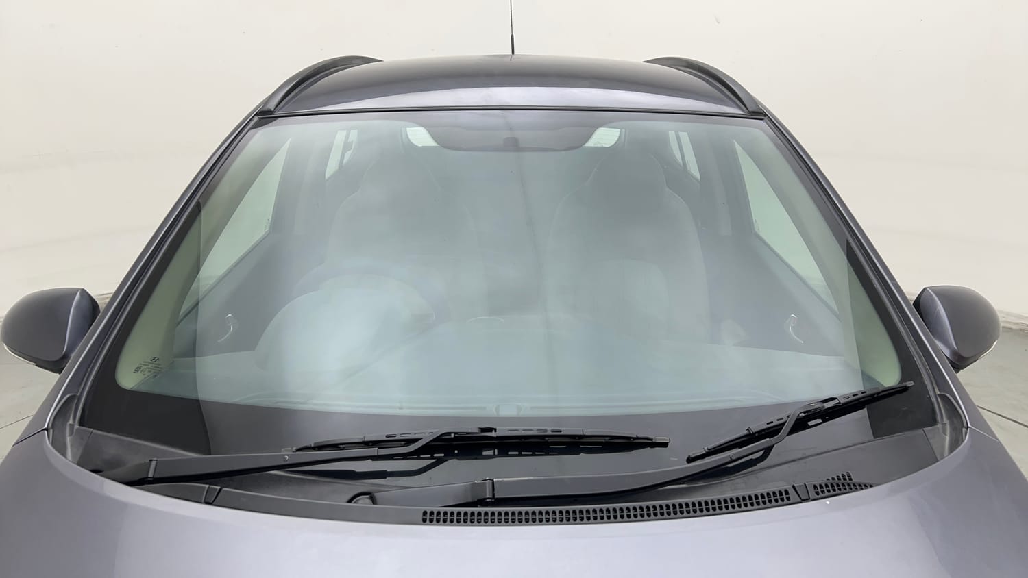 Used 2016 Hyundai Grand i10 Asta AT 1.2 Kappa VTVT (O) Petrol Automatic exterior FRONT WINDSHIELD VIEW
