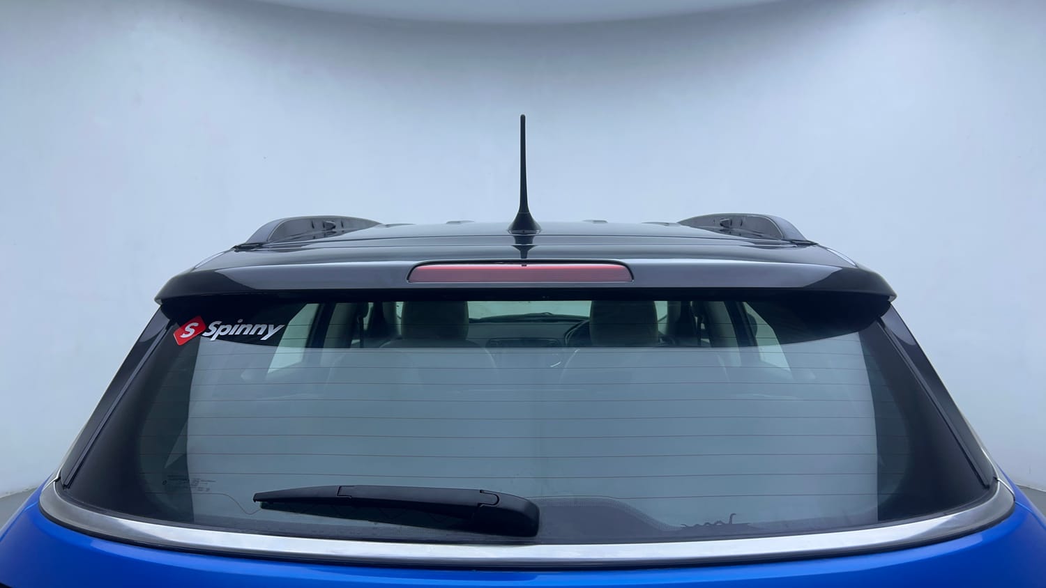 Used 2018 Jeep Compass Limited 1.4 Petrol AT Petrol Automatic exterior BACK WINDSHIELD VIEW