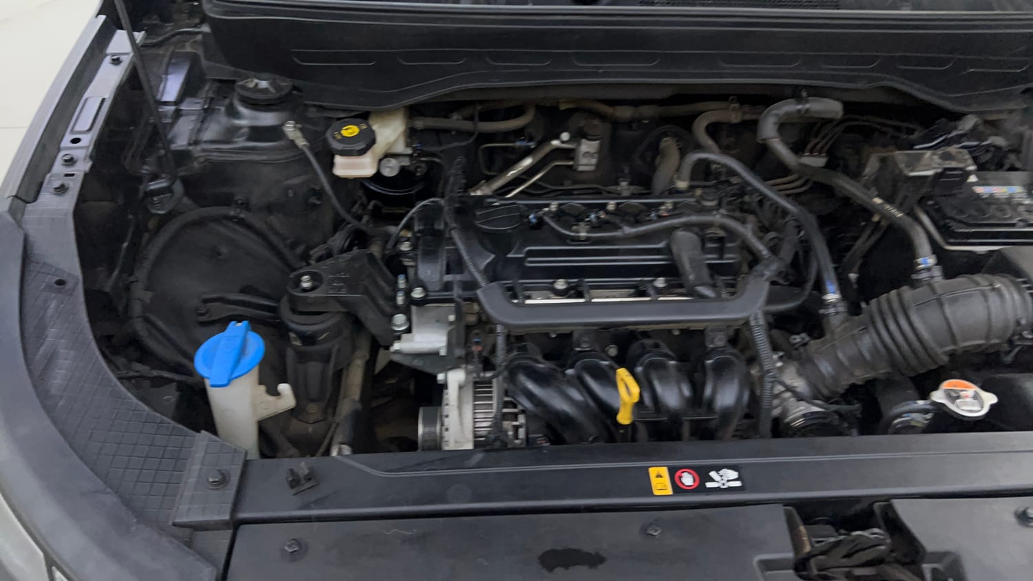 Used 2022 Hyundai Venue SX 1.2 Petrol Petrol Manual engine ENGINE RIGHT SIDE VIEW