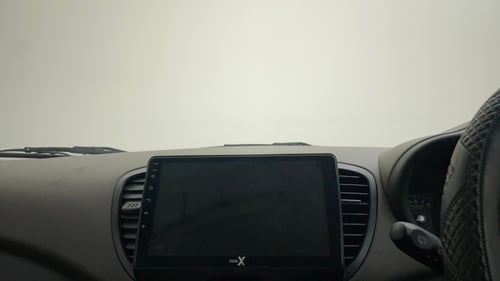 Used 2012 Hyundai i10 Sportz 1.2 Kappa2 Petrol Manual top_features Integrated (in-dash) music system