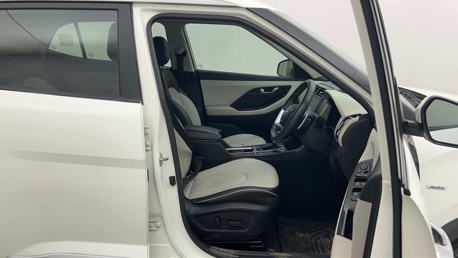 Used 2022 Hyundai Creta SX (O) 1.5 Petrol IVT Petrol Automatic interior RIGHT SIDE FRONT DOOR CABIN VIEW