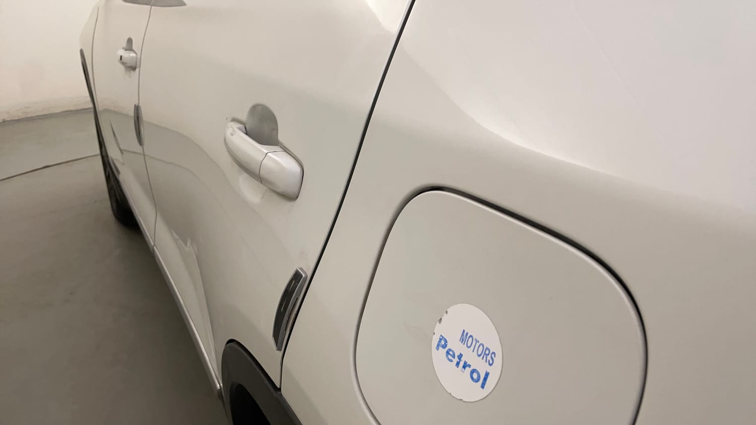 Used 2021 Maruti Suzuki Vitara Brezza ZXi AT SHVS Petrol Automatic dents MINOR SCRATCH