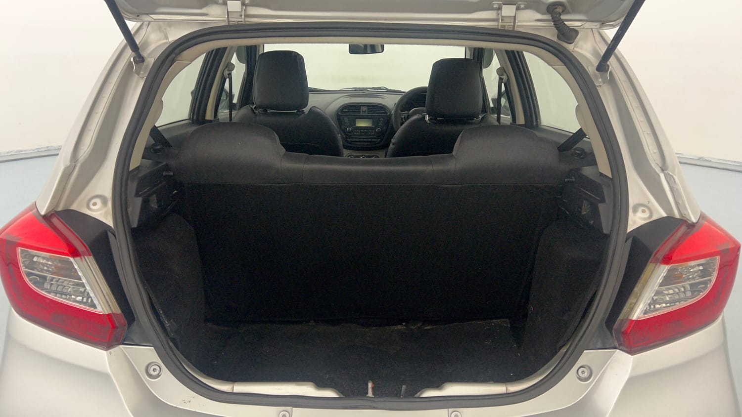 Used 2019 Tata Tiago Revotron XZ w/o Alloy Petrol Manual interior DICKY INSIDE VIEW