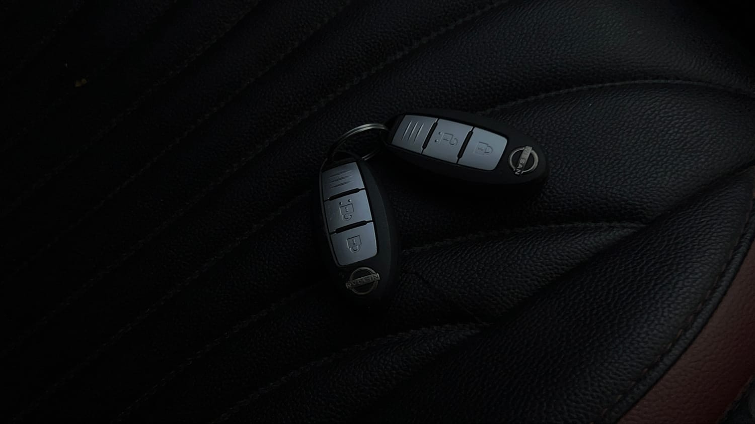 Used 2023 Nissan Magnite XV Petrol Manual extra CAR KEY VIEW