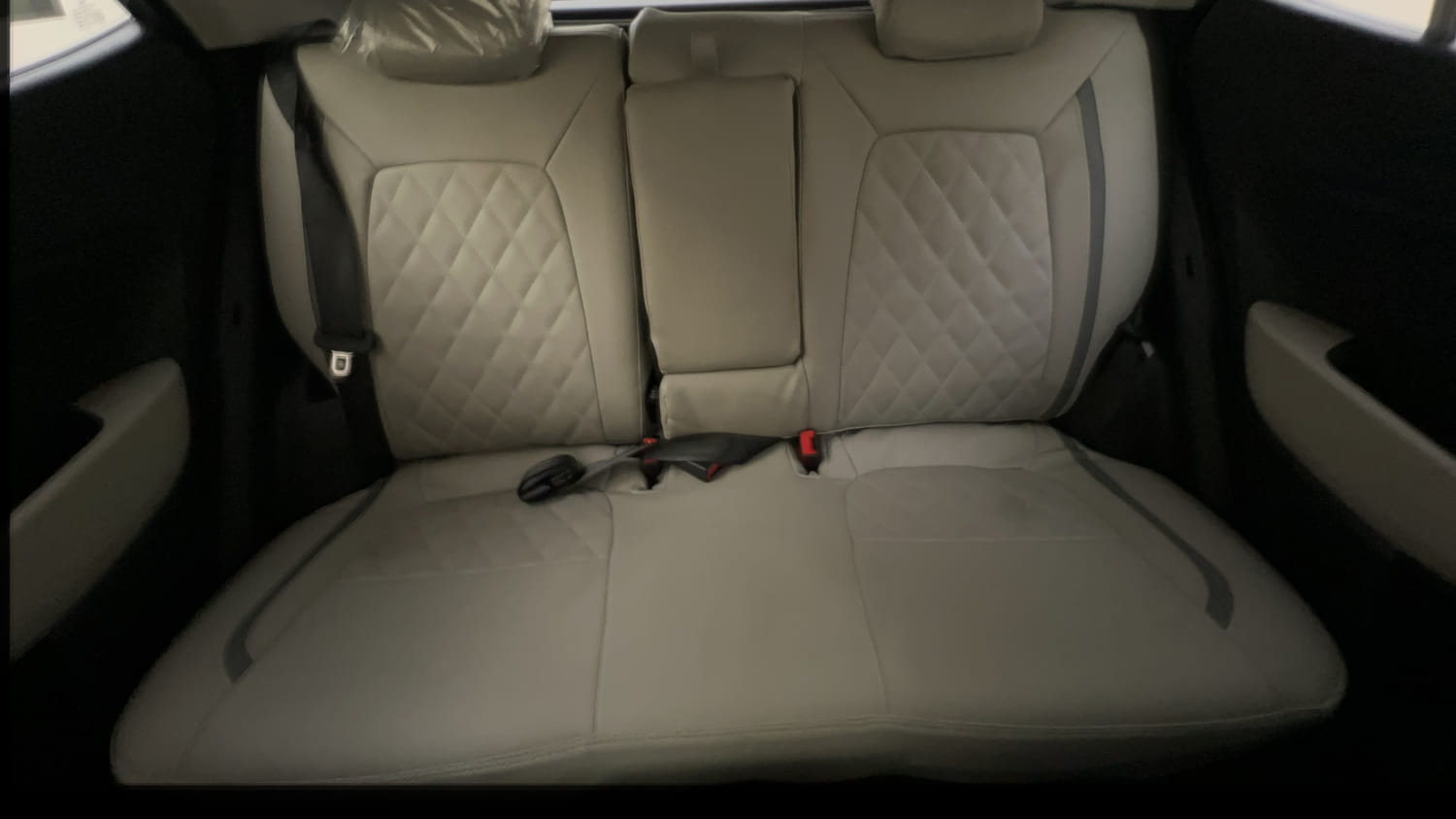 Used 2022 Hyundai Venue SX 1.2 Petrol Petrol Manual interior REAR SEAT CONDITION VIEW