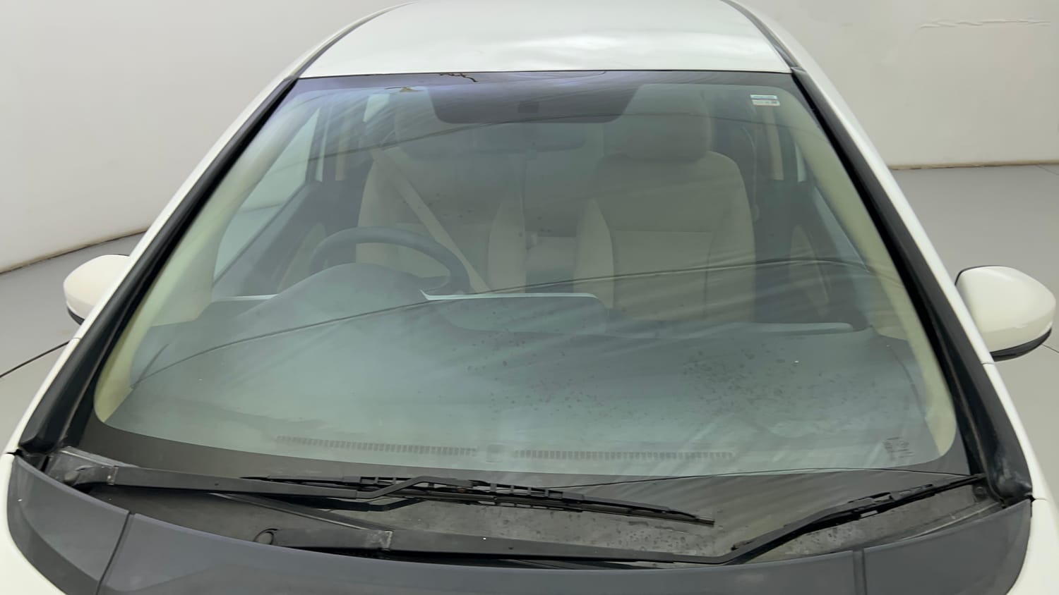 Used 2016 Honda Jazz V Petrol Petrol Manual exterior FRONT WINDSHIELD VIEW